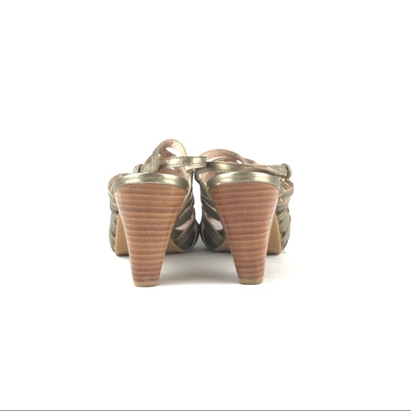 Clearance! Last Call!  Stuart Weitzman Sandals - Picture 5 of 6